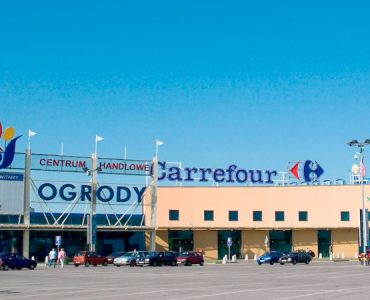 Супермаркет Carrefour в Эльблонге